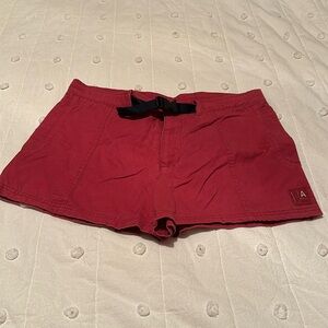 American Eagle Red Khaki Shorts with Snap Belt Size 8